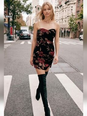 Lulus Strapless Black Floral Velvet Strapless Mini Dress Whimsigoth Romantic Med